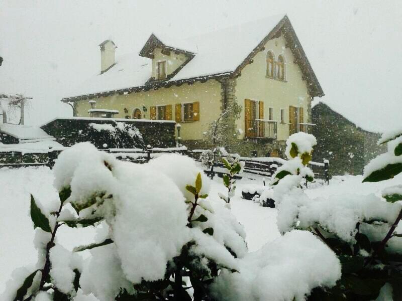 Casa Brencio Panzió Masera Kültér fotó